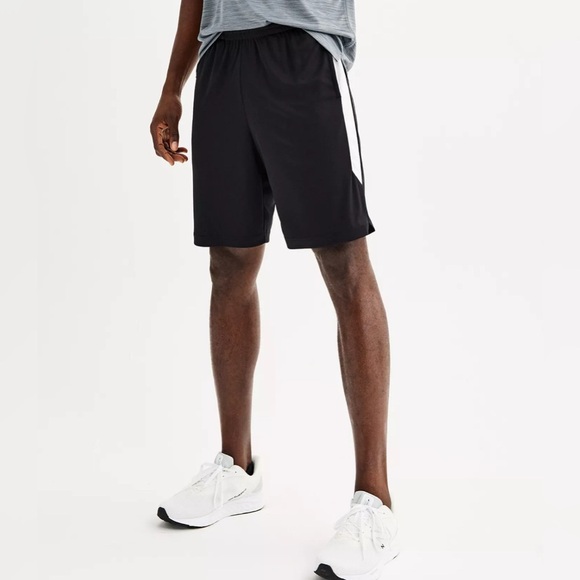 Men’s Tek Gear DryTEK Navy and White Shorts, size Medium - Picture 1 of 5